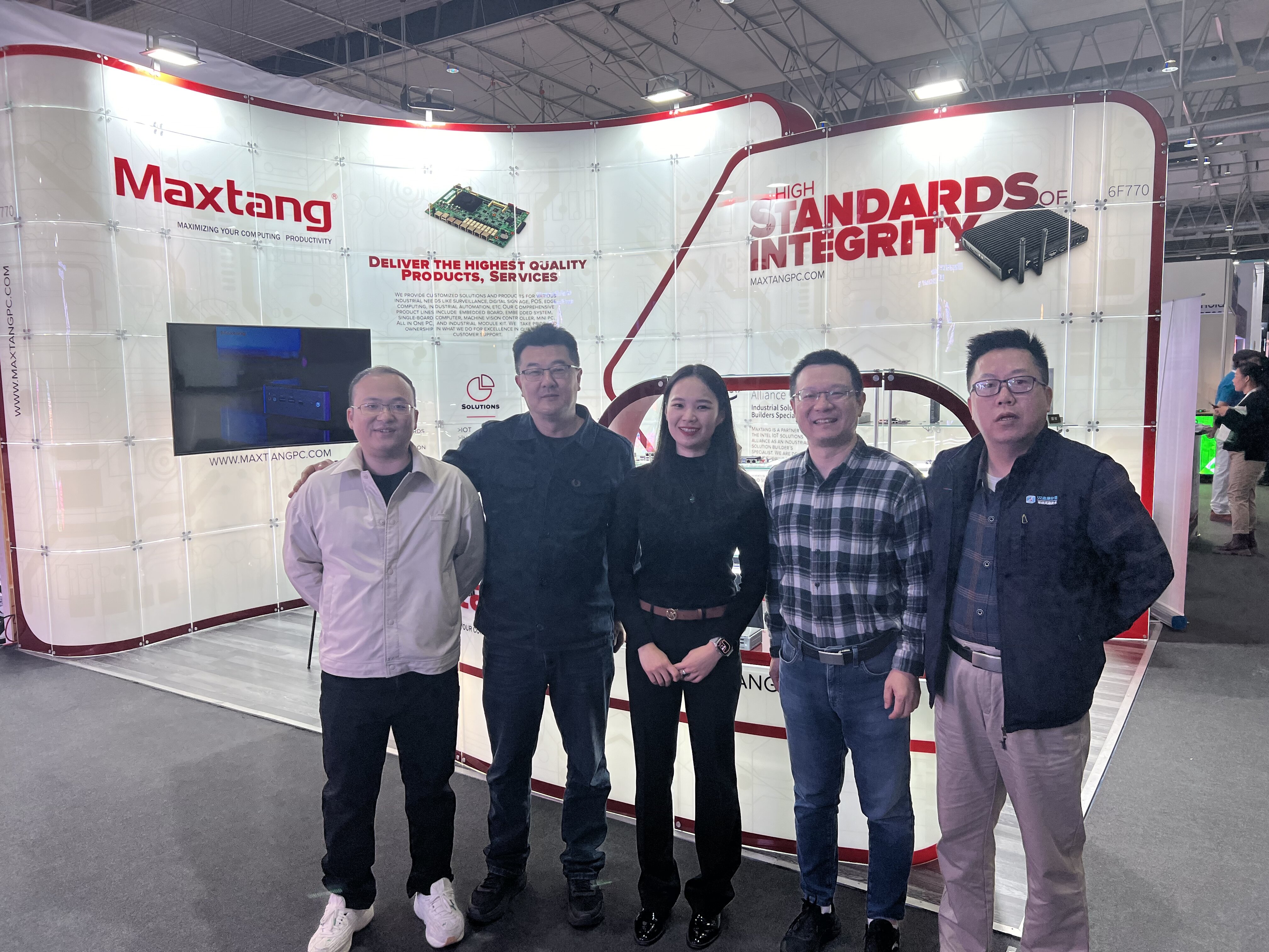 开云网页版参加2024年CES国际消费电子展